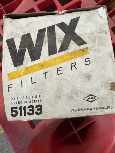 WIX 51133 Diesel Engine Oil Filter – Heavy-Duty Replacement