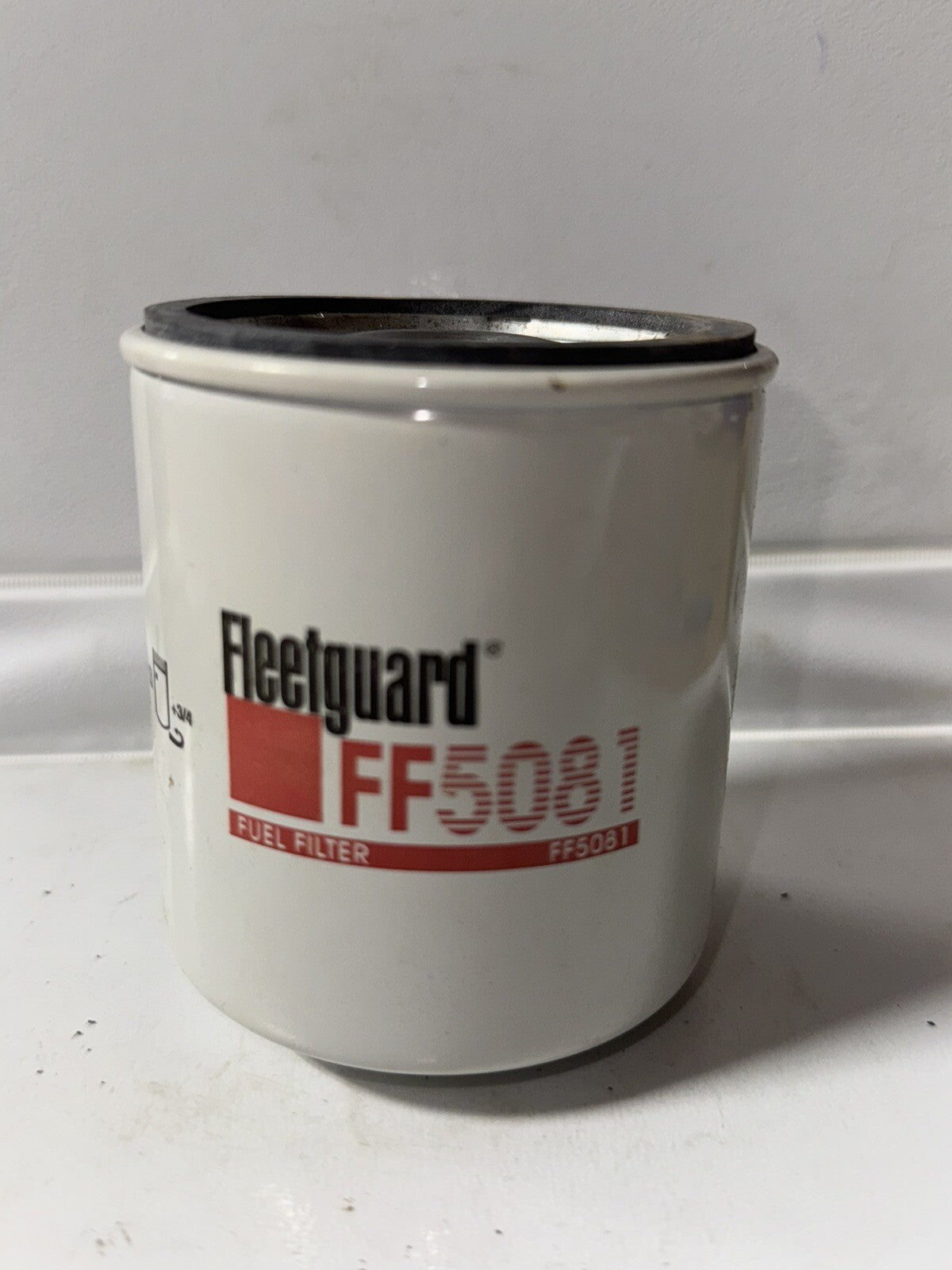 Fleetguard FF5081 Fuel Filter (Spin-On)