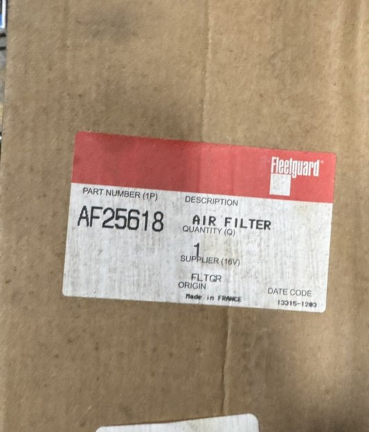 Fleetguard AF25618 Air Filter – High Efficiency Heavy Equipment Replacement