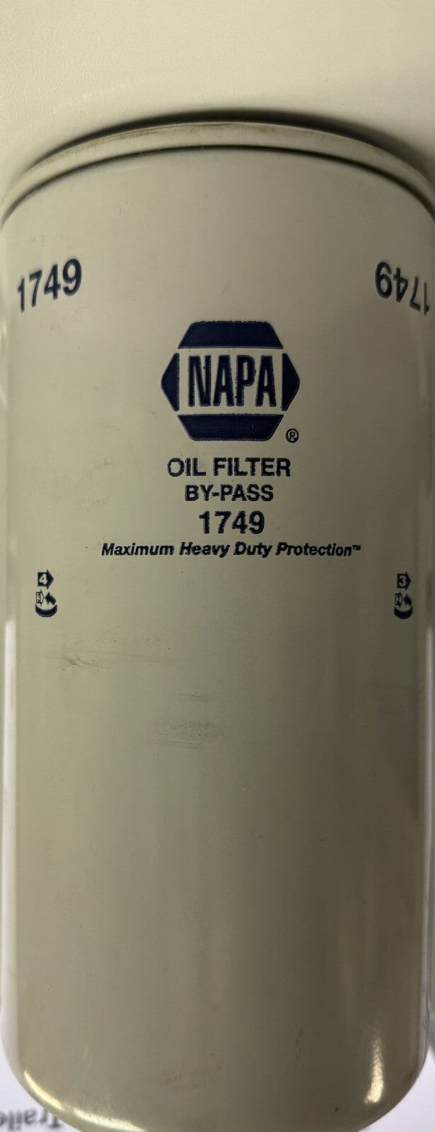 NAPA Gold 1749 Oil Filter