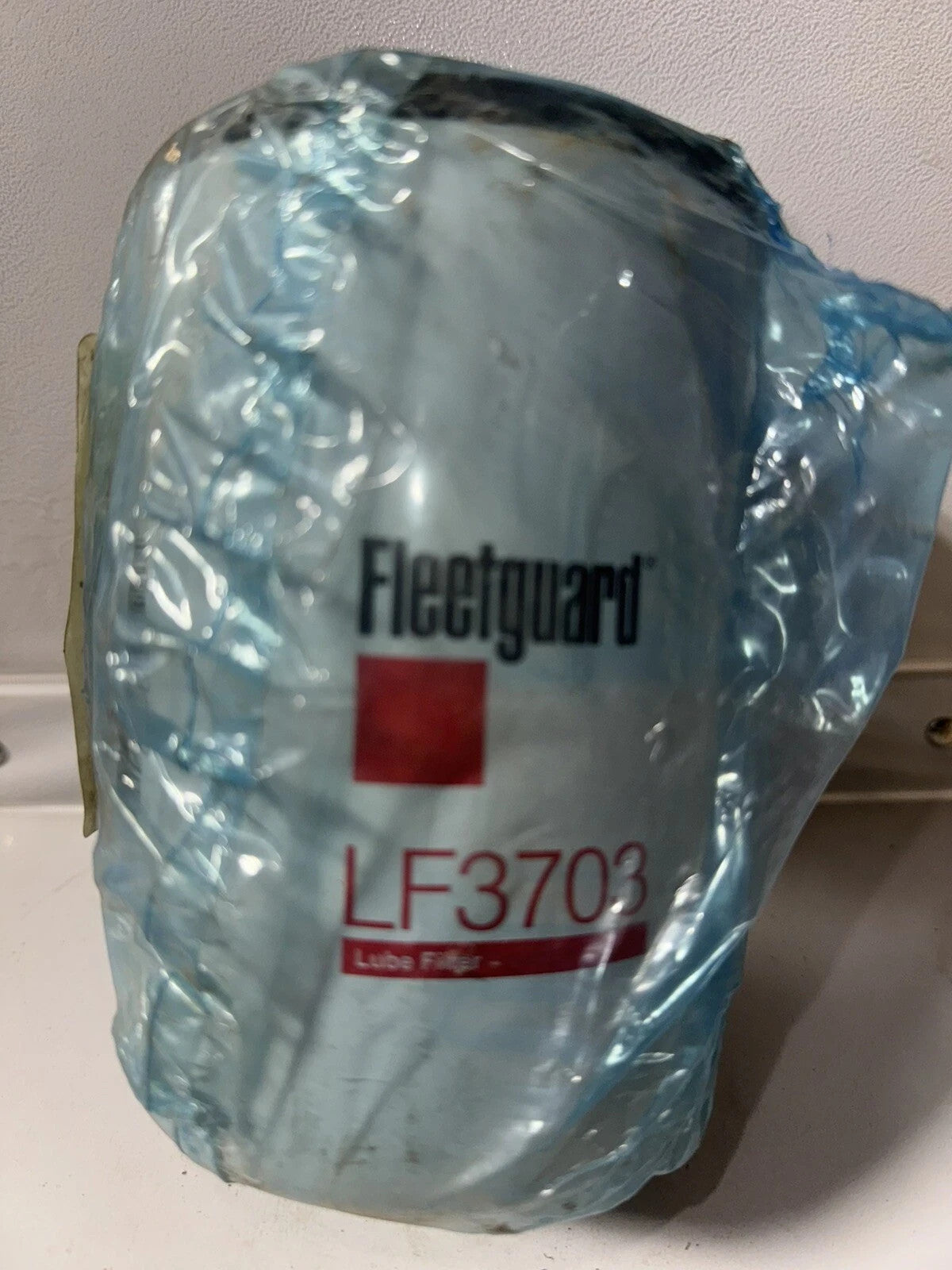 Fleetguard LF3703 Spin-On Oil (Lube) Filter