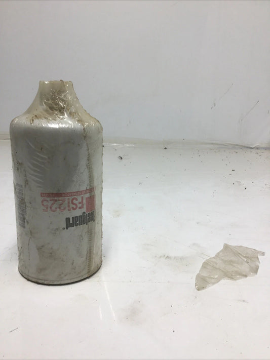 Fleetguard FS1225 Fuel Filter Water Separator Replaces GM 25011691 WIX 33407