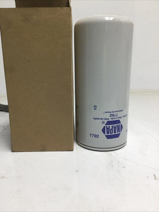 *NIB* Napa Gold Filter Oil 7792
