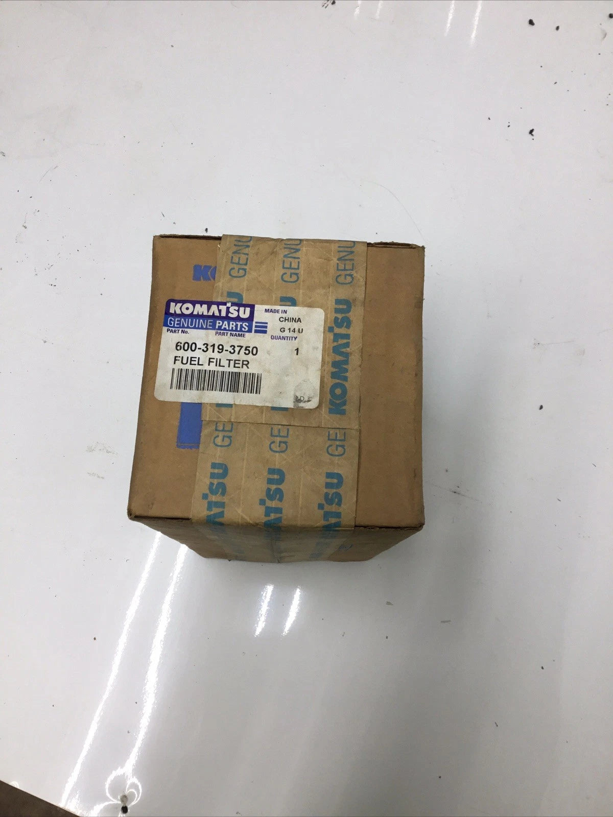 komatsu fuel filter 600-319-3750